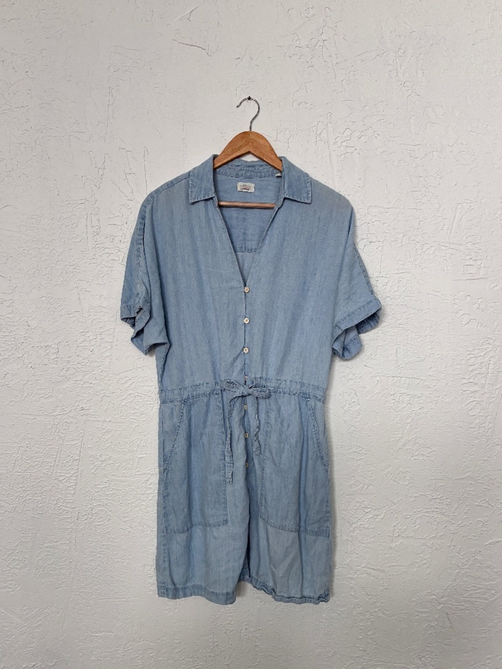 Faherty Tried & True Chambray Oakley Dress Medium View 3